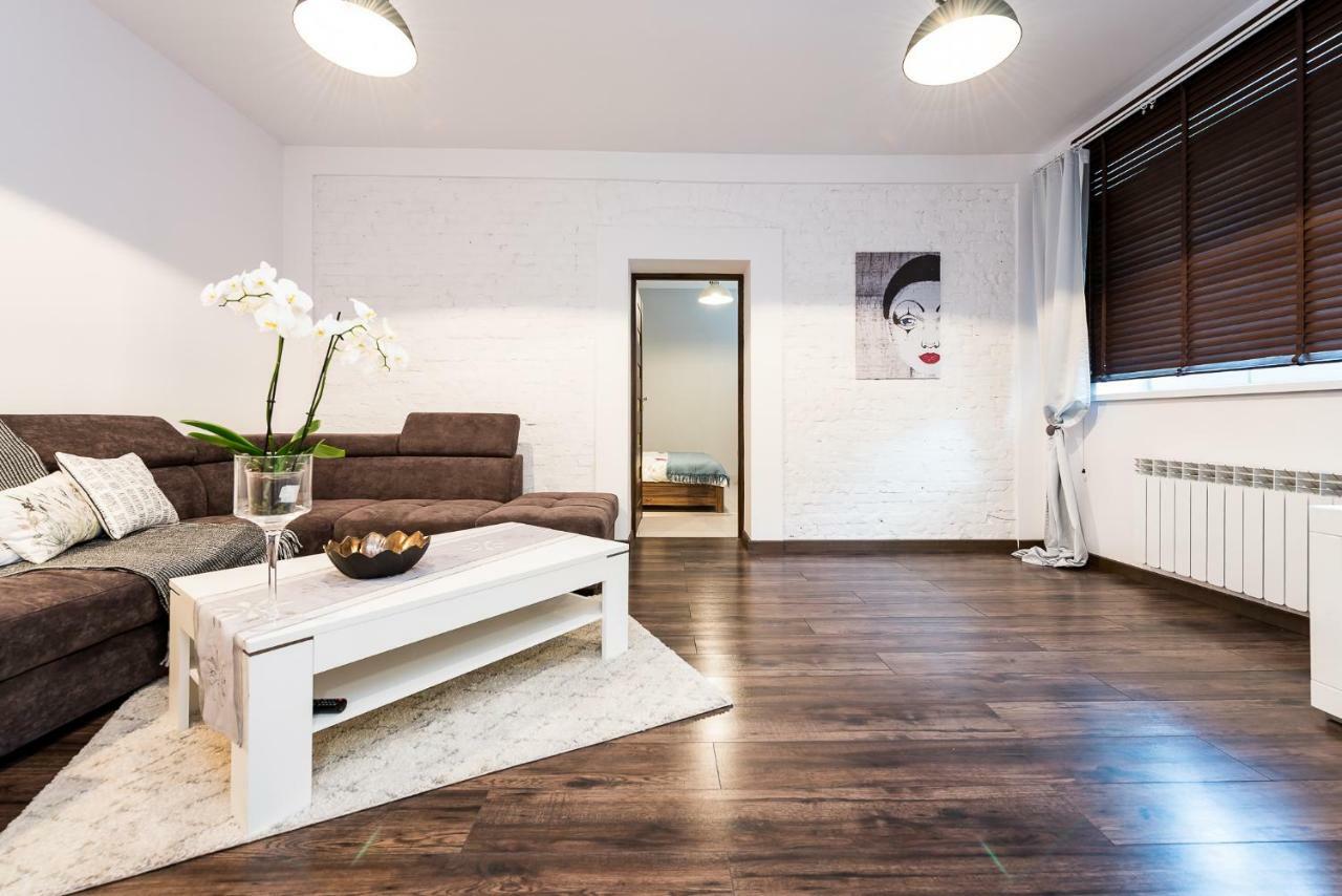 Stylowy Apartament Катовице Екстериор снимка